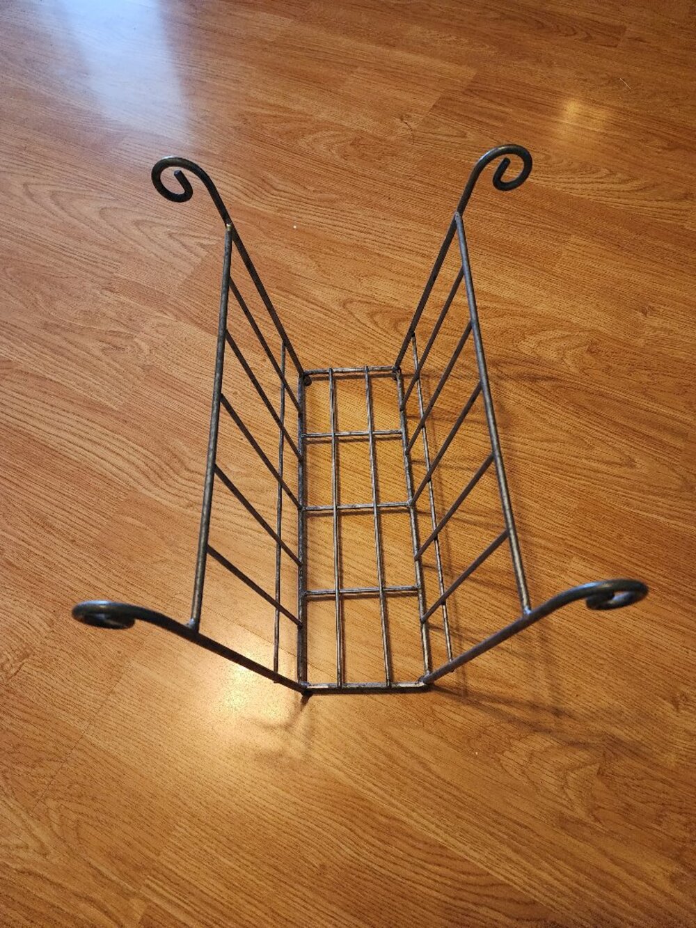 Vintage Wrought Iron Magazine Rack 12”x10"x7"